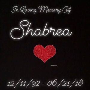 Meet your Posher, Ashakia